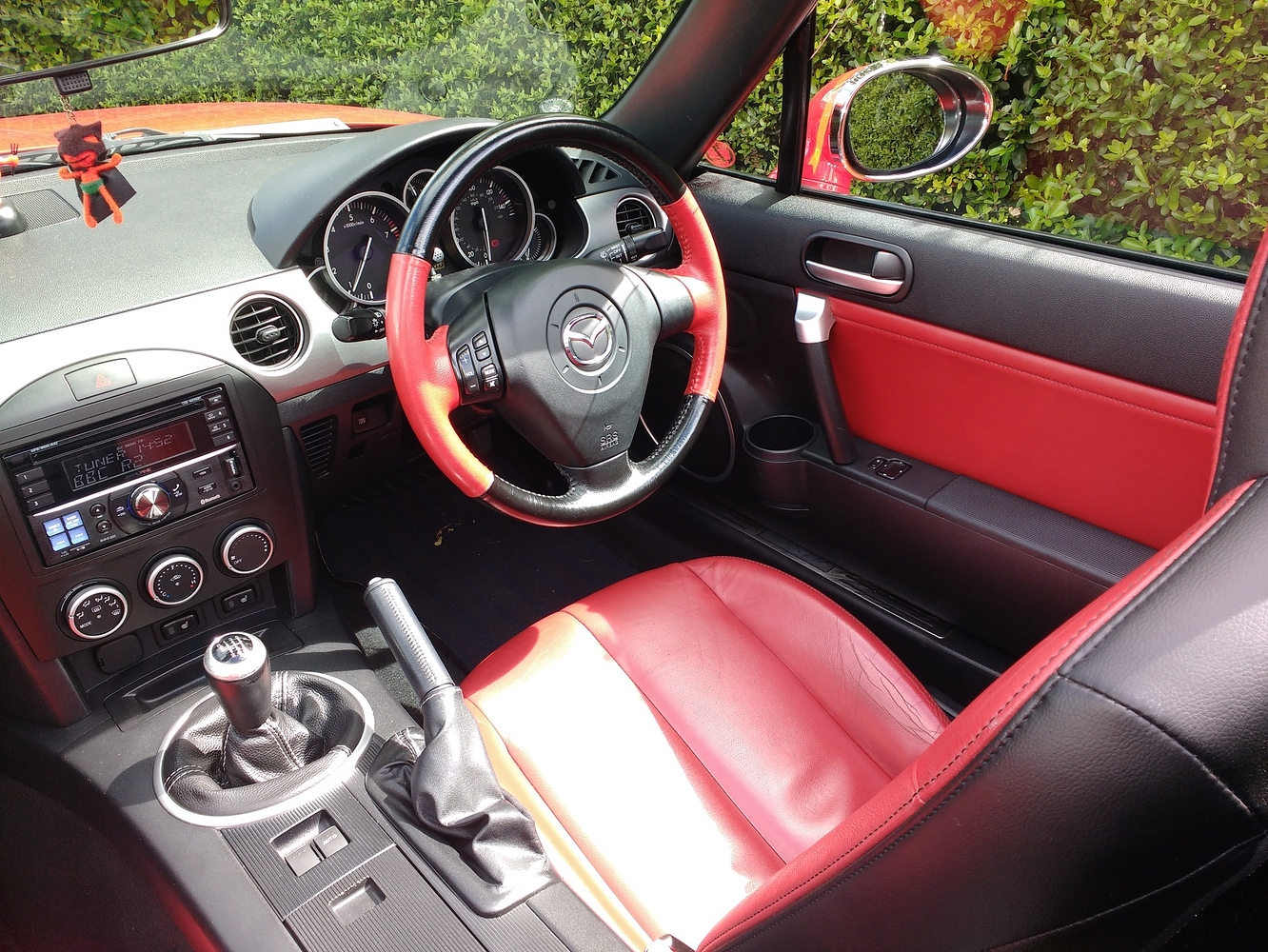 RX8 Steering Wheel(s) MX5 & Roadster Parts For Sale MX5 Owners