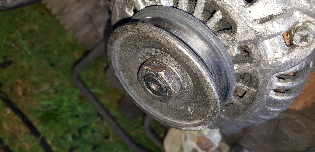 Tips for removing alternator pulley Engine & Transmission MX5