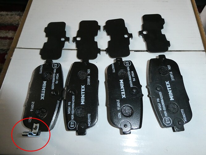 Rear Pad spring