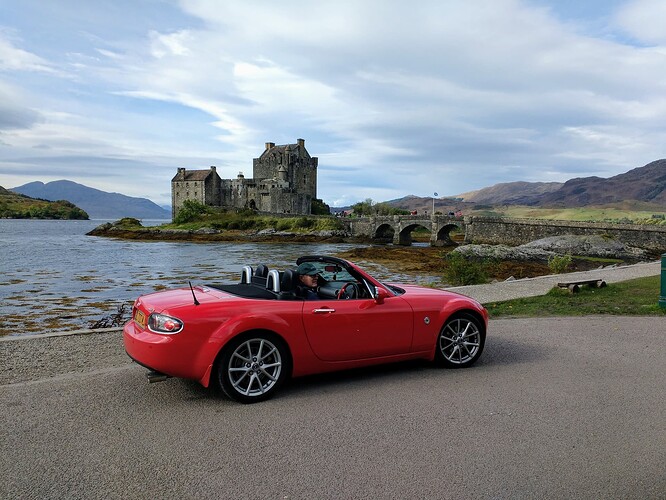 img_20170923_122603300_24317645978_o~2