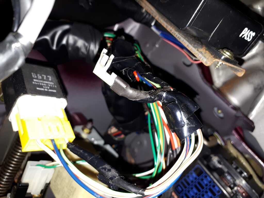 B577 Relay / immobiliser issue Electrics & ICE MX5 Owners Club Forum