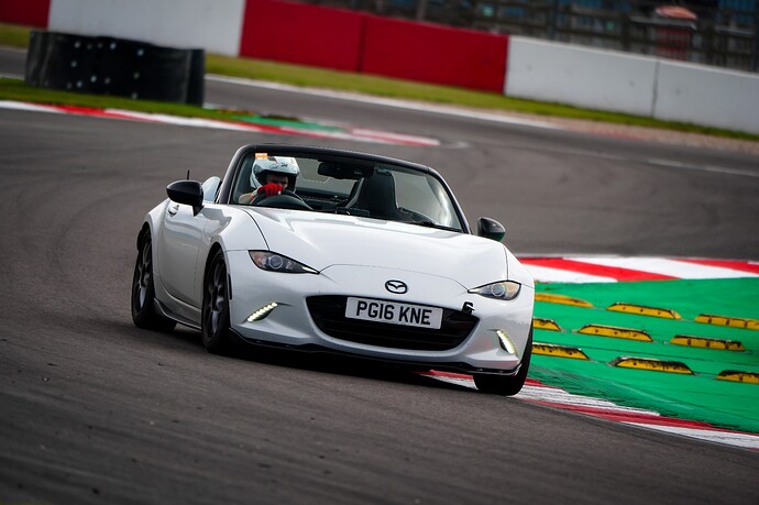 WhatsApp Image 2025-09-05 at 09.36.04