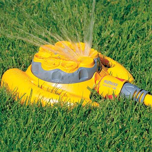 Hozelock-Multi-Sprinkler-with-8-settings-in-the-garden
