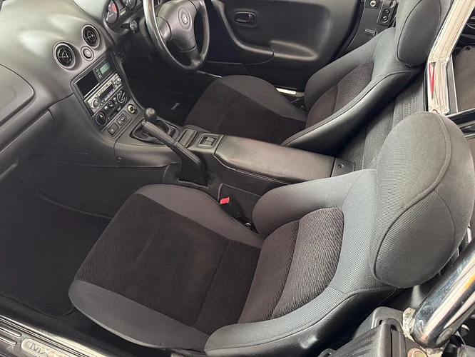 2000-mazda-mx-5-67d3f888b268f