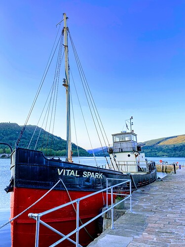 Inverary boat IMG_2540