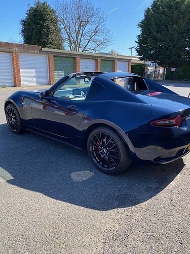 MX5, 1