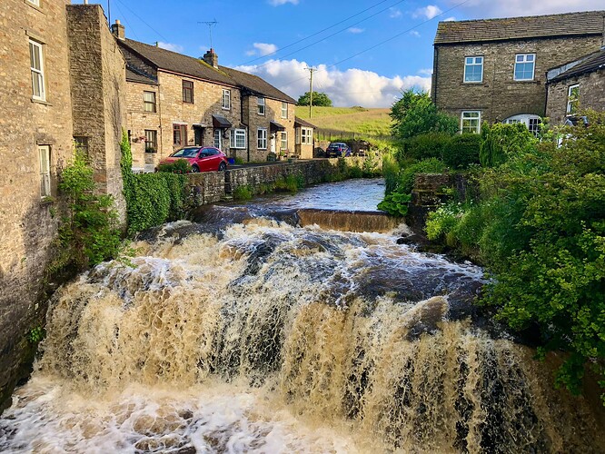 24-07-05-Hawes - Yorkshire Dales-001