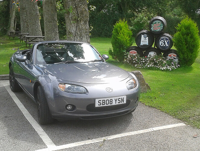 MX-5 and beer barrels 2