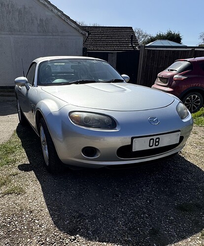 01_Front