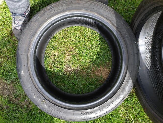 ns2r tyre3
