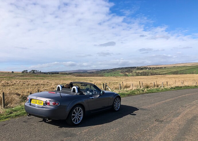 23-04-02-MX5 - Otterburn-001