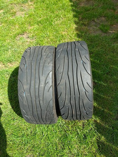 NS2R tyres