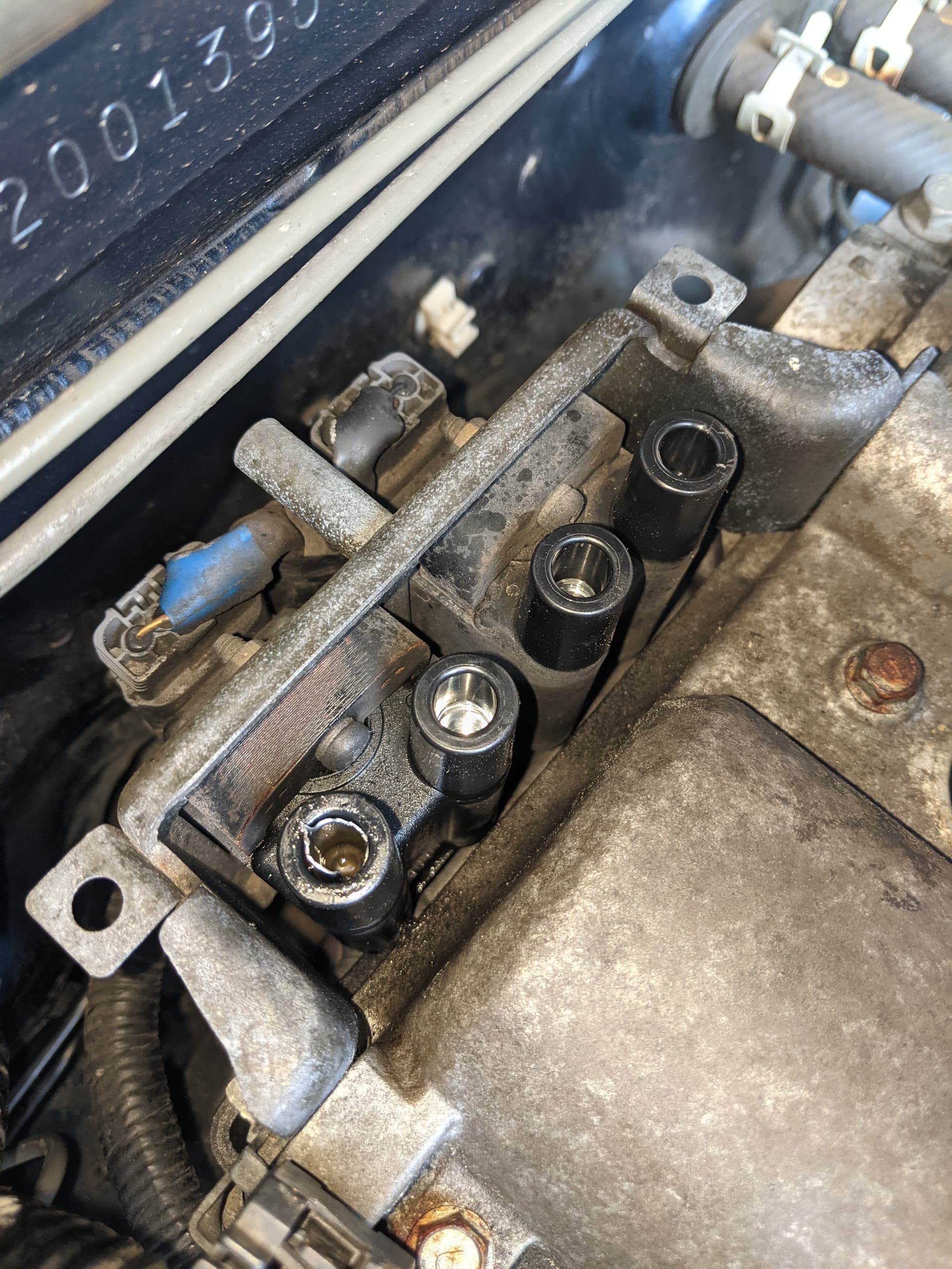 Stuck Spark Plug Lead Engine, Transmission, Exhaust etc MX5 Owners