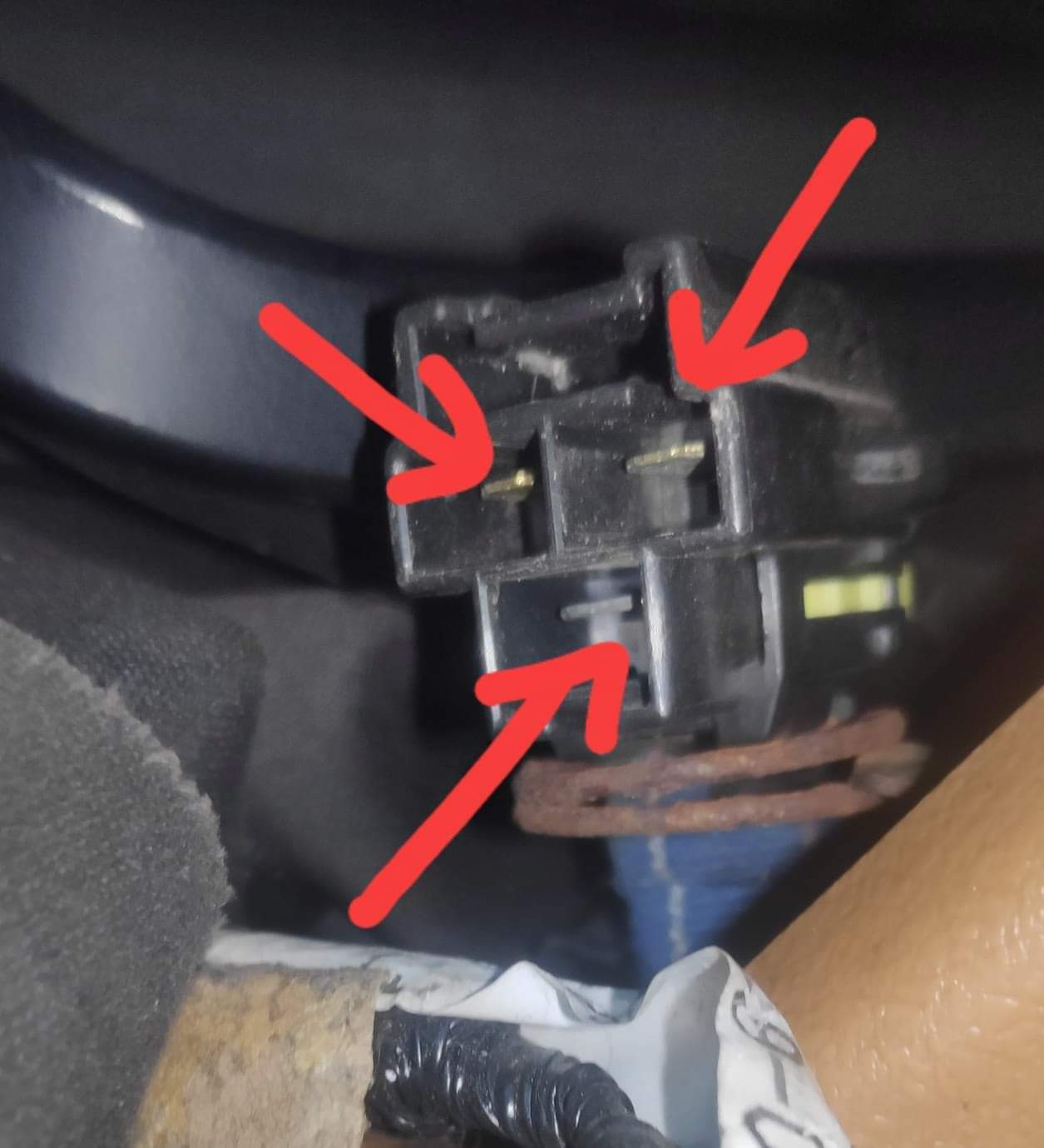 Need help to connect soft top rear demister Electrics & ICE MX5