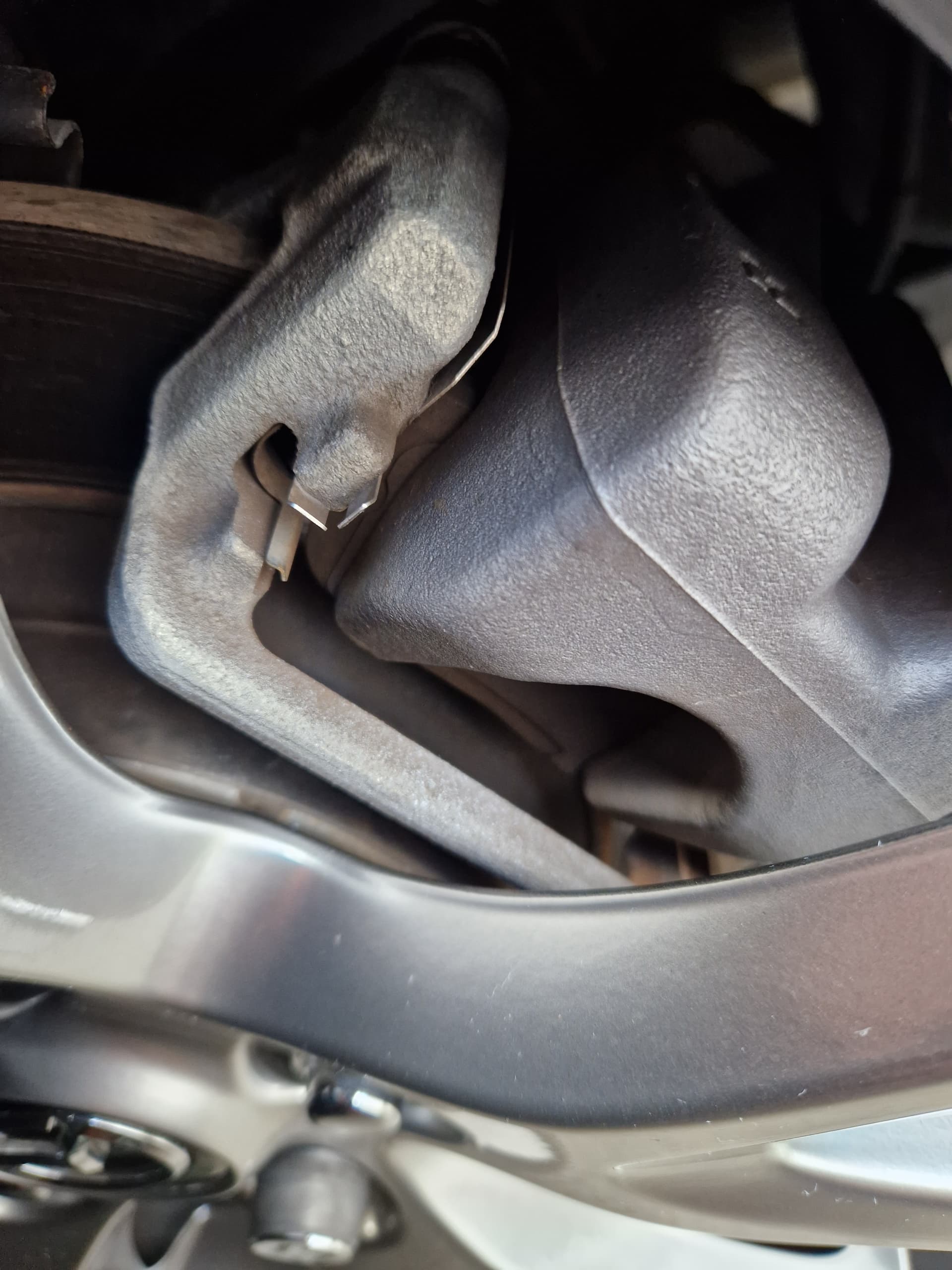 NC rear anti rattle pads supplier Wheels, Tyres & Brakes MX5